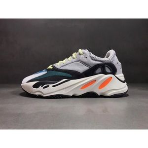 Yeezy 700 Wave runner